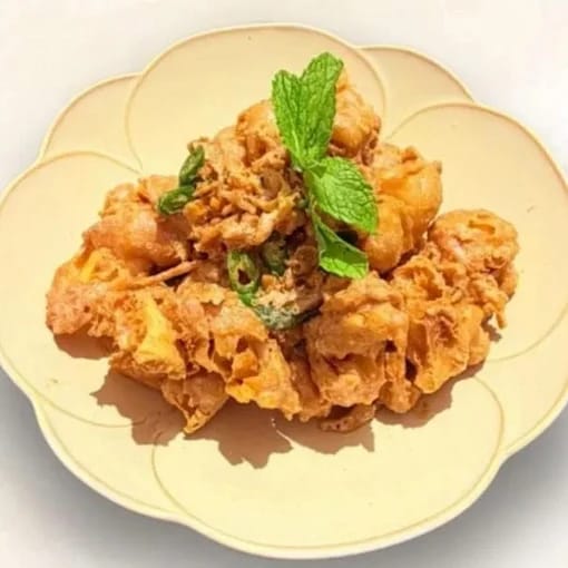 Salted Egg With Mantis Prawn 咸蛋黄濑尿虾
