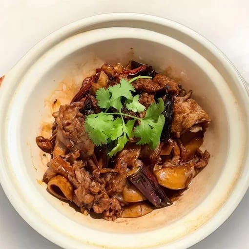 Claypot Pork Belly With Salted Fish & Plum Fragrance 咸鱼梅香五花肉煲